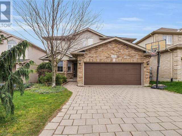 691 CLEARWATER Crescent London
